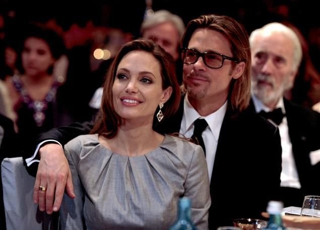 Brad Pitt and his mother are proud of Angie’s decision to sacrifice her breasts