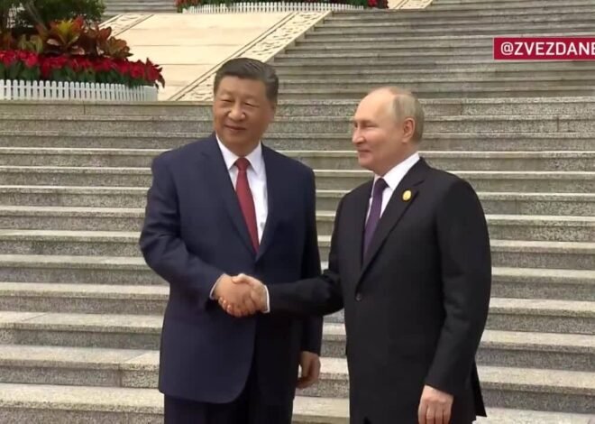 Mr. Putin’s proactive body language when meeting Mr. Xi